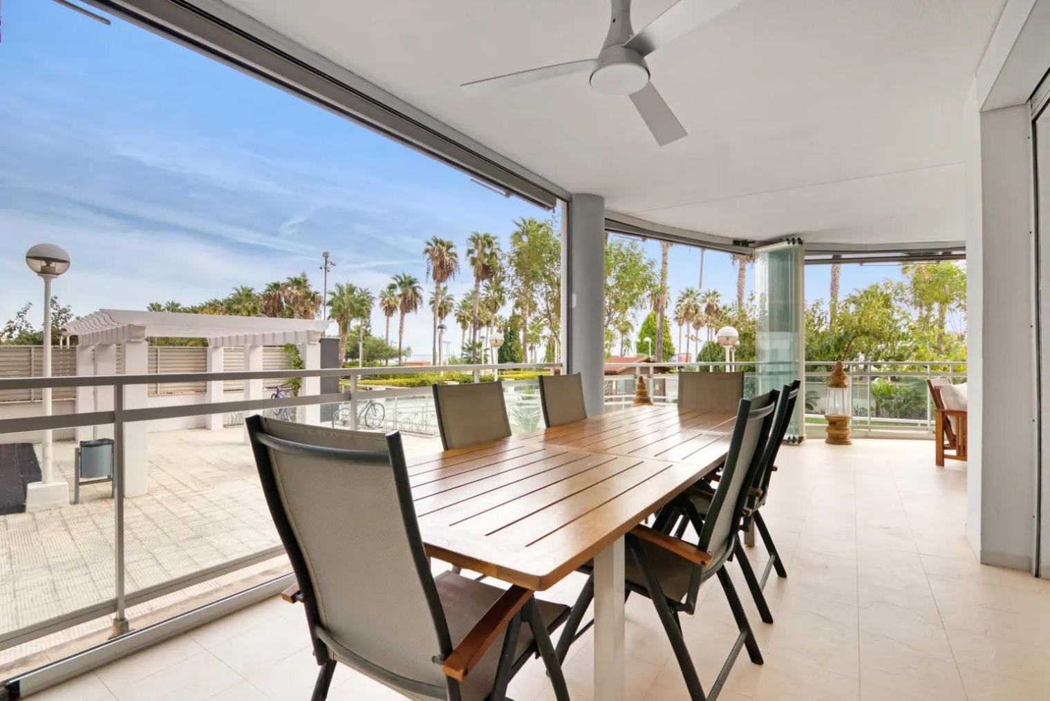 Apartamento Con Espectacular Terraza Frente Al Mar 오로페사델마르 외부 사진
